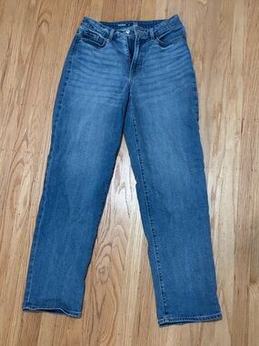 Old Navy High Rise Jeans in Medium Blue
